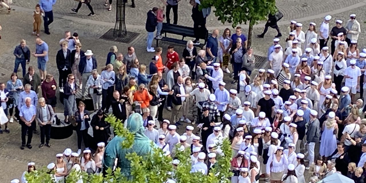 Studenterne dansede om Niels Ebbesen