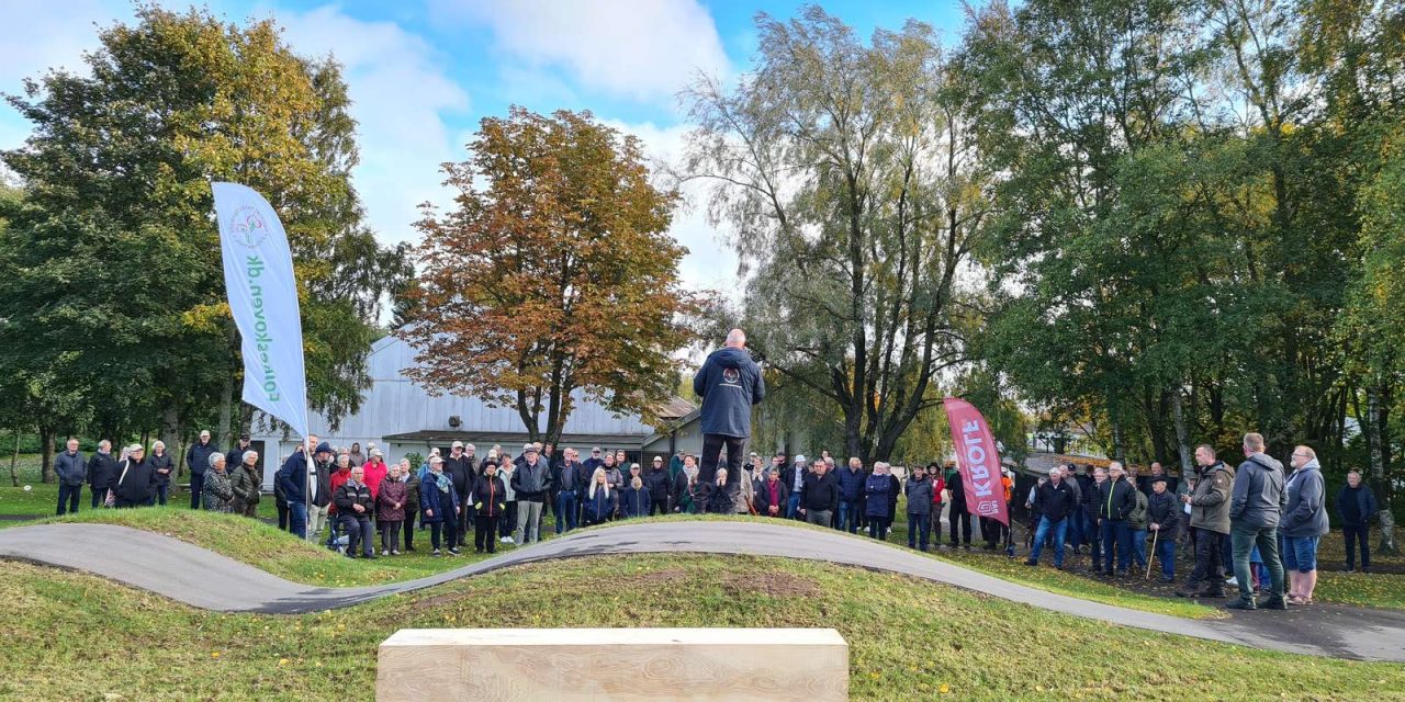 Festlig åbning af ny aktivitetspark og folkeskov i landsby