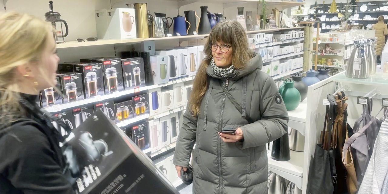 Juleshopping i Randers: To vindere forkælede sig selv og dem, de holdt af