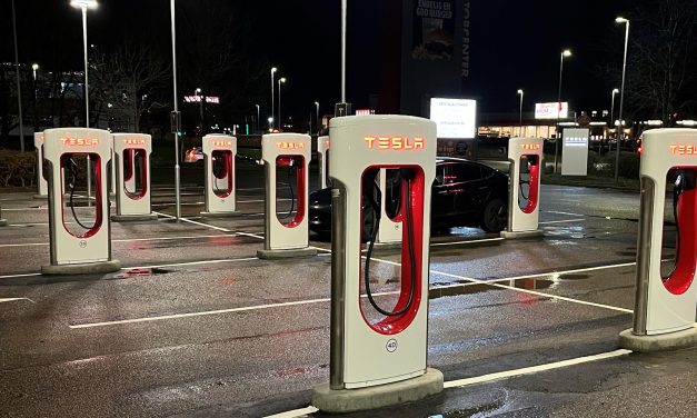 Ny supercharger-station for elbiler ved storcentret