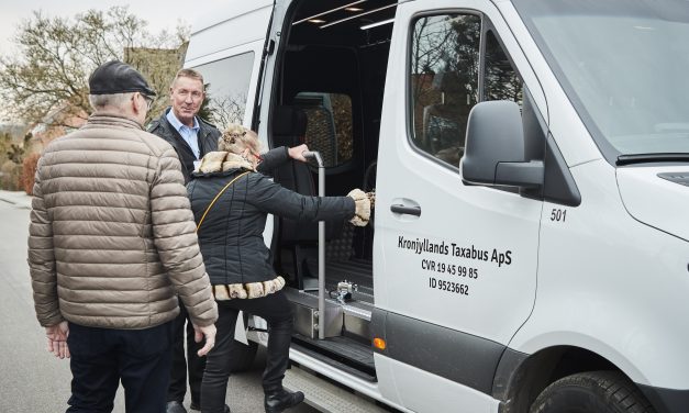 Midttrafik hæver priserne på handicapkørsel