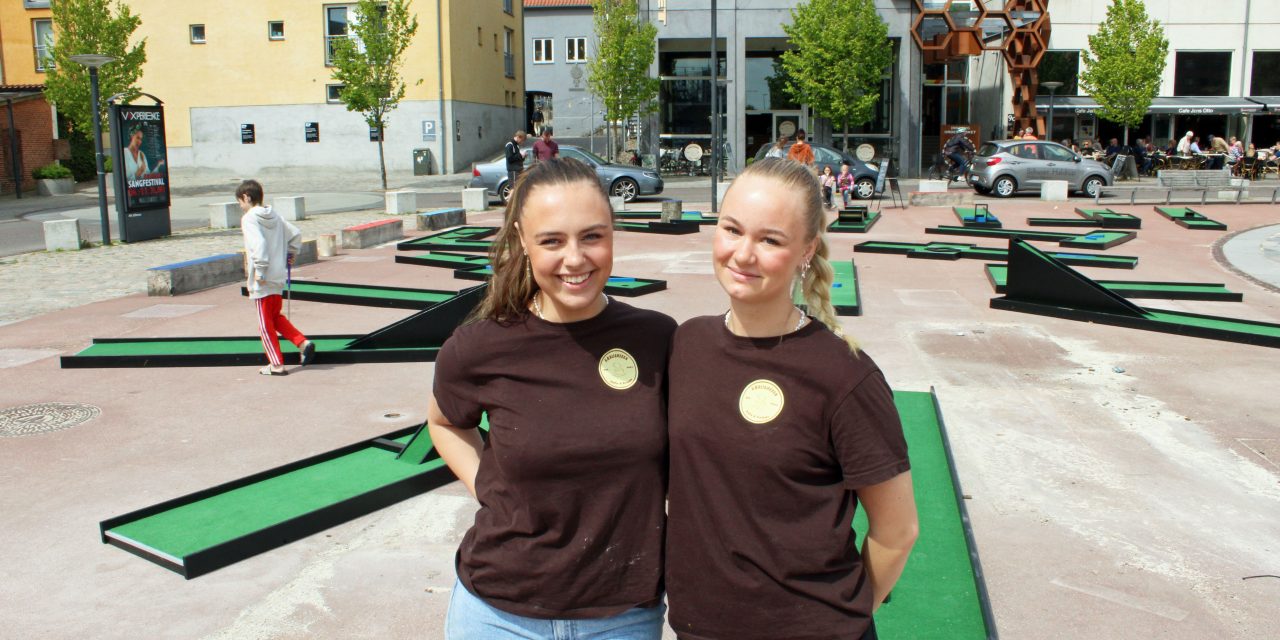 Minigolf klar på det røde torv