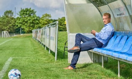 Randers FC-direktør i retten: Kørte han over for rødt eller ej?