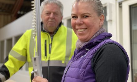 Linda lader hesten få dig til at grine og ride