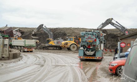 Katastrofen truer: I dag besøger miljøministeren Alling Å