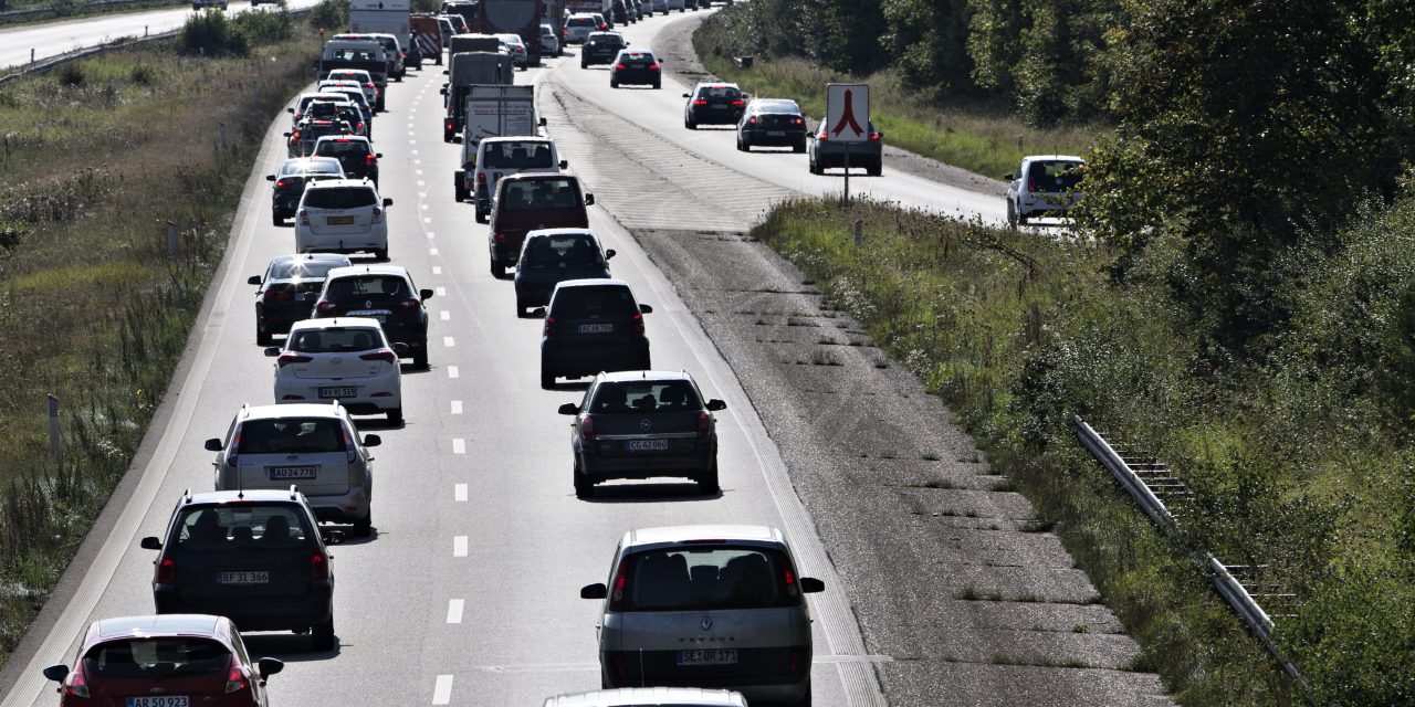 Flere uheld på motorvejen: Op til en times kø